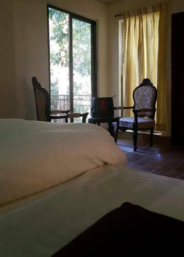 Hotel The Grand @ Gharial