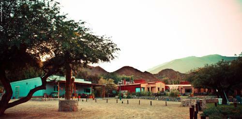 Hostal Miraluna Caba�as