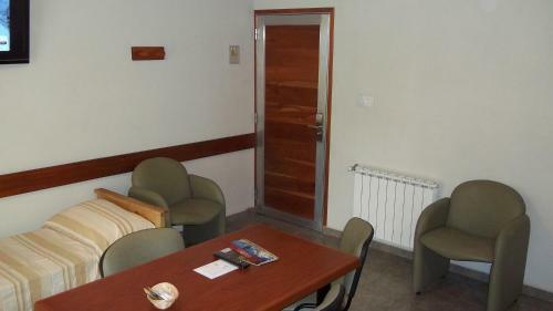Nuna Ayni Apartments