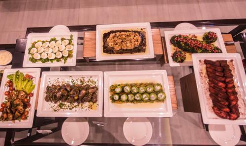 Carnelian By Glory Bower Hotels