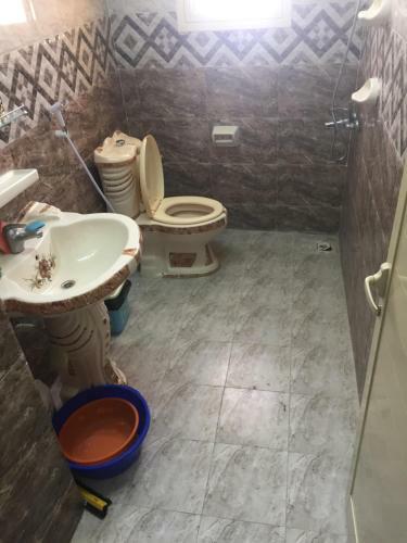 Kamzar Beach Furnished Apartments