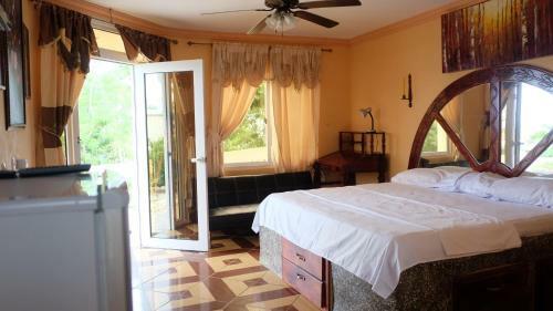 Hotel Jardines Del Paraiso