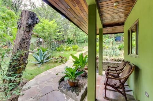 Redonda Bay Cozy Casita