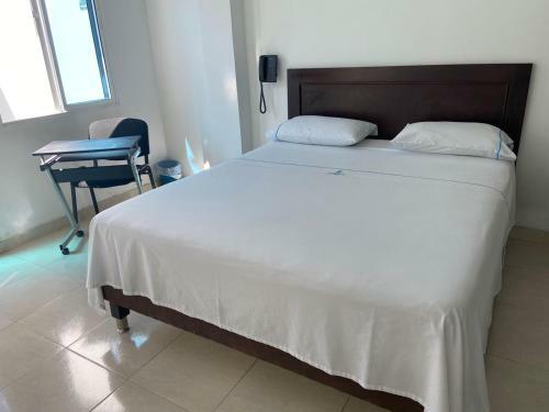 Hotel Torres Del Llano