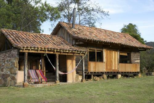 Hostal R�quira Silvestre Lodge