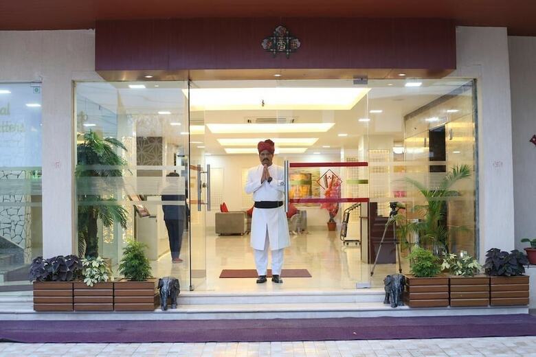 Hotel Harrison Palace