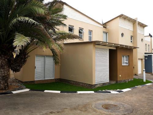 Apartamento The Waterfront Cottage F12