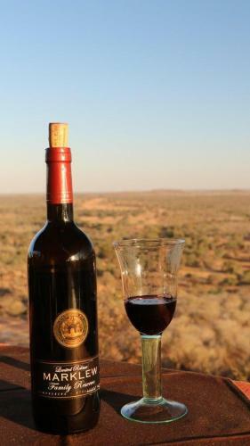 Moringa Safaris Kub Mus