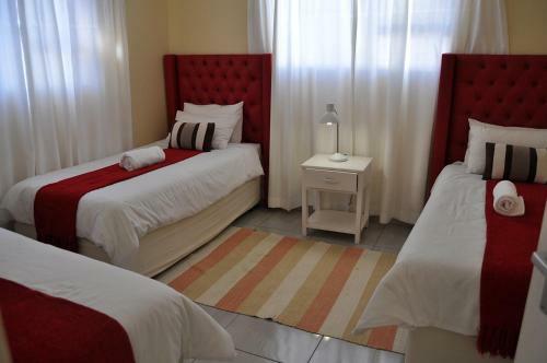 Hostal Timo's Guesthouse Accommodation