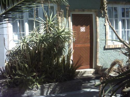 Hostal Tranquility Guest House