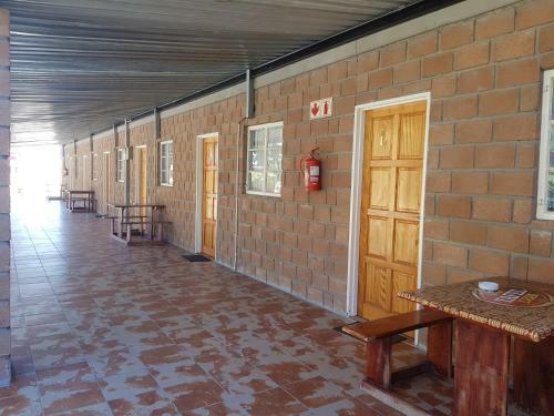 Oshandira Lodge