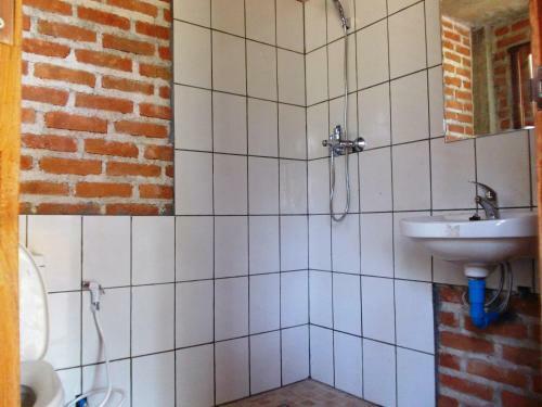 Bed & Breakfast Thitaw II