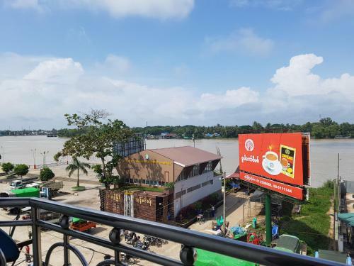 Hostal Shwe Wutyee Guest House-burmese Only