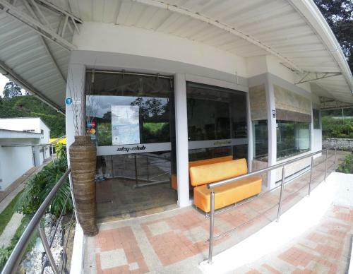 Sky Club Eco Hotel