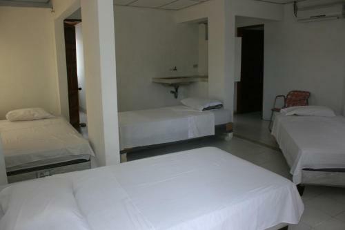 Hostal Caba�a El Castillo
