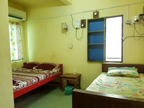 Hostal Swe Mon Chit Guest House-burmese Only