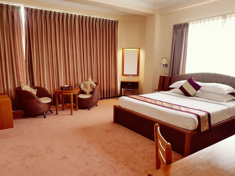Oattara Thiri Hotel