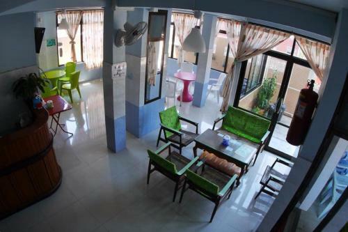 Penguin Hotel Kawthaung