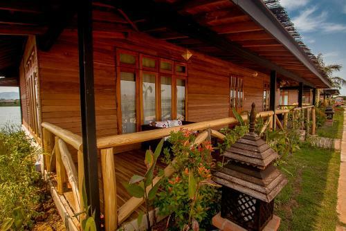 Hotel Royal Nadi Resort