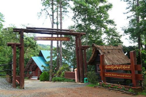 The Floral Breeze Hotel (mt. Victoria)