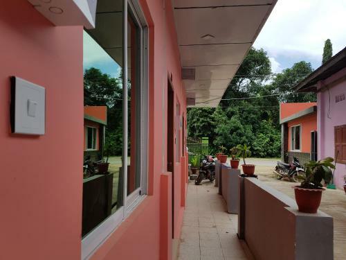 Hostal Power Light Guest House-burmese Only