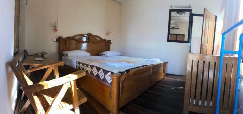 Hostal Golden Myanmar Guest House
