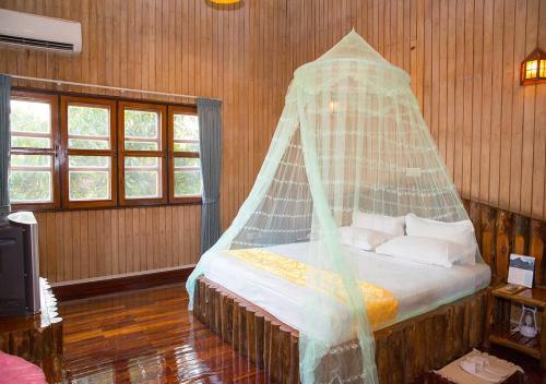 Hotel Shwe Pyi Resort Bago