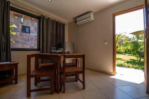 Hotel Ossanzaia Bilene Lodge
