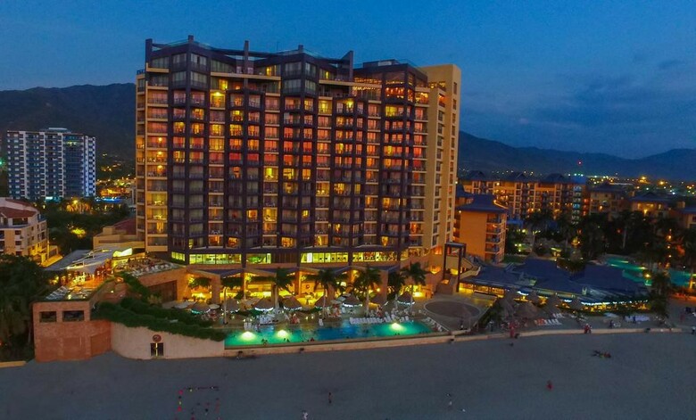 Hotel Zuana Beach Resort