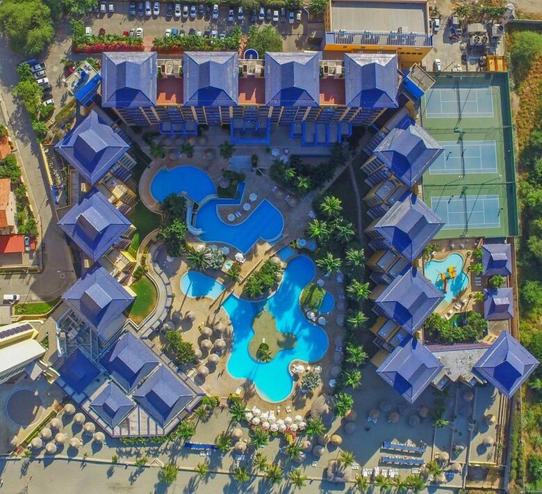 Hotel Zuana Beach Resort