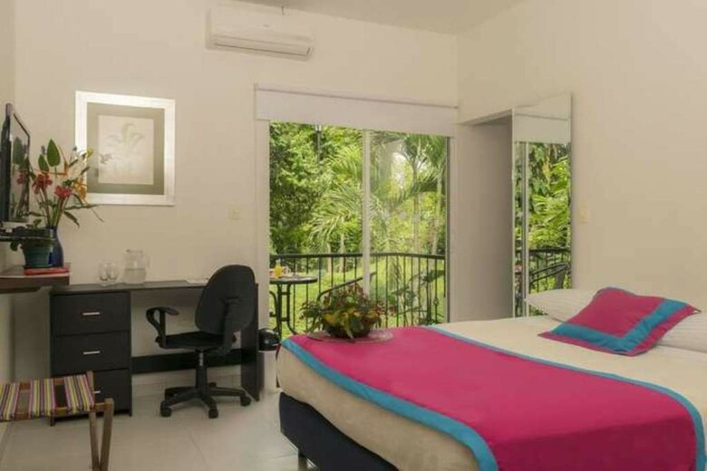 Hotel Campestre Casa Santa Monica Pance