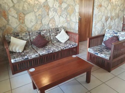 Kwalala Lodge