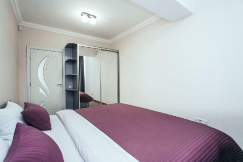 Rentservice Apartments On Ciuflea Street
