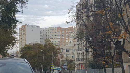 Rent Lux Apartment In Chisinau