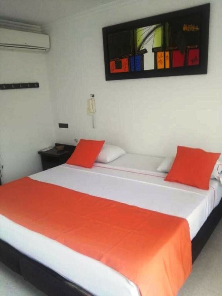 Confort Plaza Hotel
