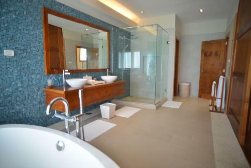 Hotel Vakarufalhi Maldives