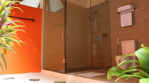 Hotel Vakarufalhi Maldives