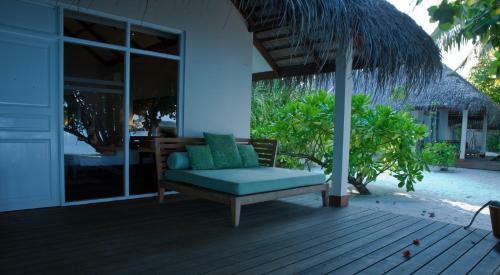 Hotel Vakarufalhi Maldives