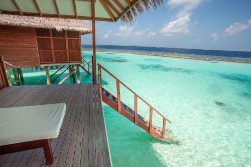 Hotel Vakarufalhi Maldives