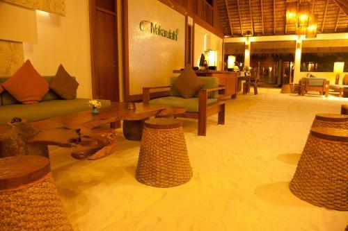 Hotel Vakarufalhi Maldives