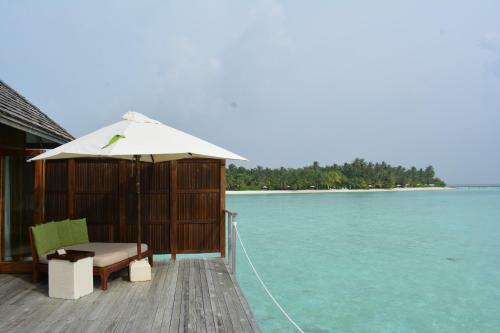 Hotel Vakarufalhi Maldives