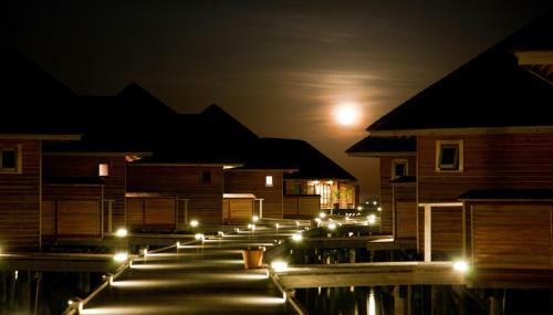 Hotel Vakarufalhi Maldives