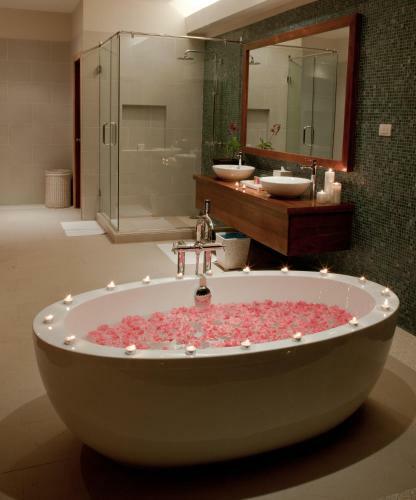 Hotel Vakarufalhi Maldives