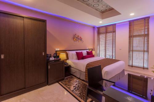 Hostal The Avenue & Spa