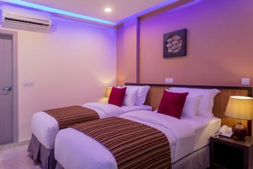Hostal The Avenue & Spa