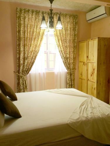 Hostal Koamas Lodge