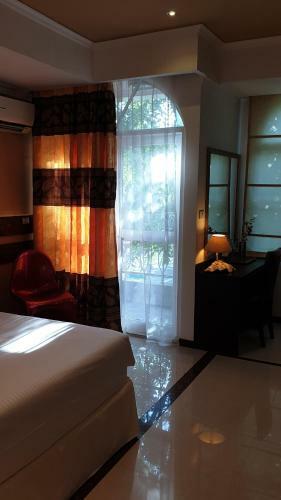 Hostal Le Vieux Nice Inn