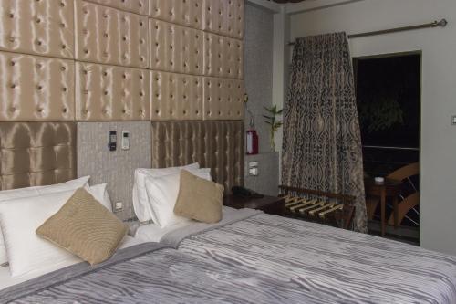 Hostal Newtown Inn