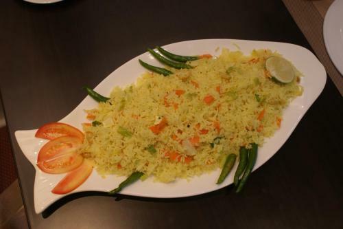 Hostal Rivethi Beach Hotel