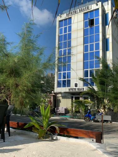 Hostal Rivethi Beach Hotel